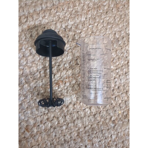 Pampered Chef 2265 Measure Mix Pour Salad Dressing Mixer Maker USA Retired - Picture 3 of 6